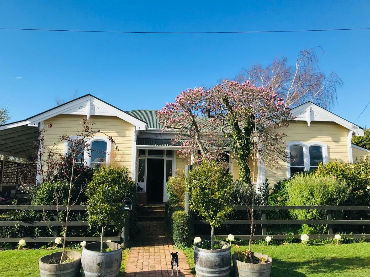 Prodigal Daughter Gourmet Lodge Martinborough Exteriör bild