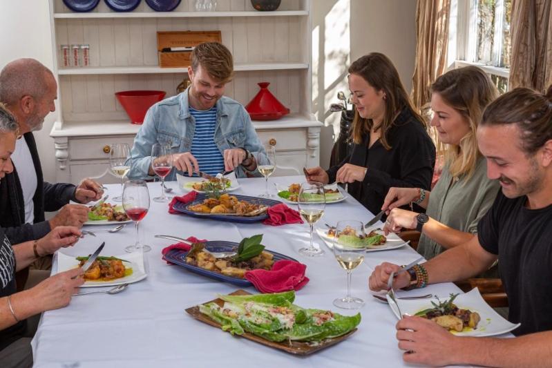 Prodigal Daughter Gourmet Lodge Martinborough Exteriör bild